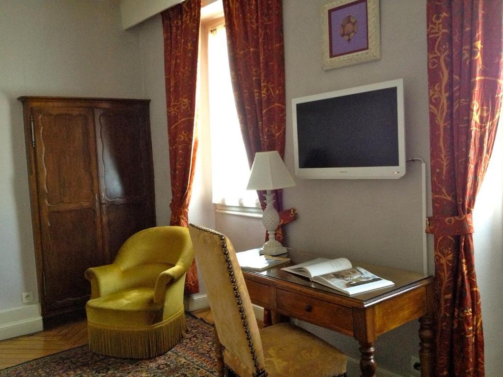 Million Hotel 3*